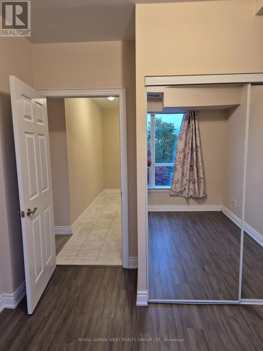 207 - 1135 Royal York Road, Toronto, ON - Indoor Photo Showing Other Room