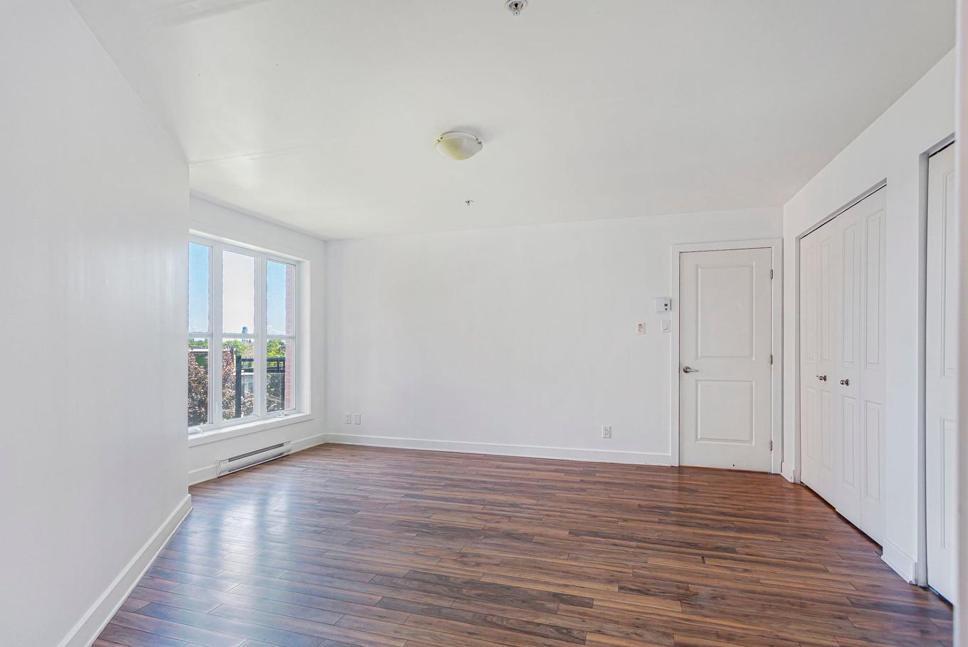 Primary bedroom - 433-5600 Rue Briand, Montréal (Le Sud-Ouest), QC - Indoor Photo Showing Other Room