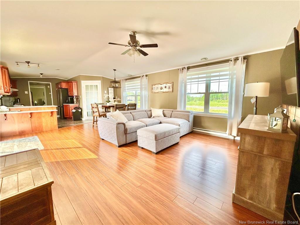 6 Donat St, Saint-Isidore, NB