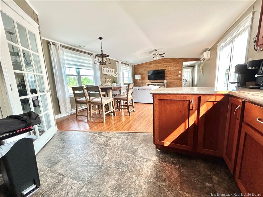 6 Donat St, Saint-Isidore, NB