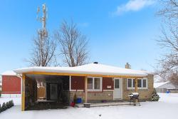 19 Boul. de Lucerne Gatineau (Aylmer), QC J9J 2K3