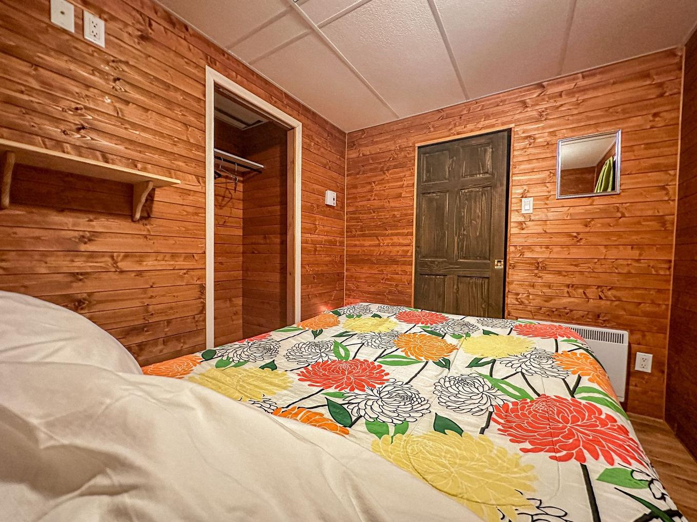 Chambre à coucher - 749 Boul. Du Griffon, Gaspé, QC - Indoor Photo Showing Bedroom