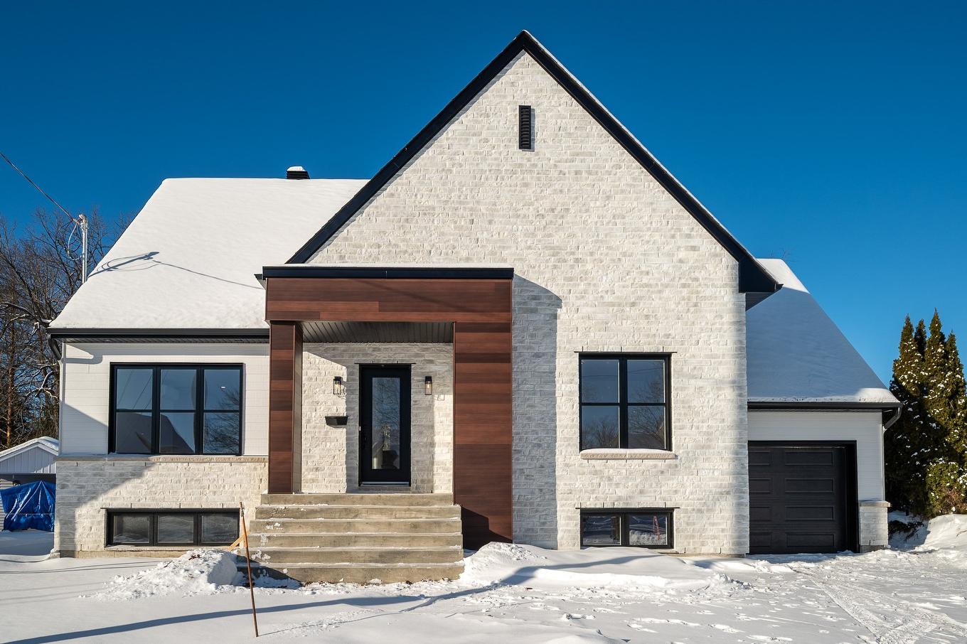 Frontage - 120 Tsse Lionel, Saint-Jérôme, QC - Outdoor With Facade