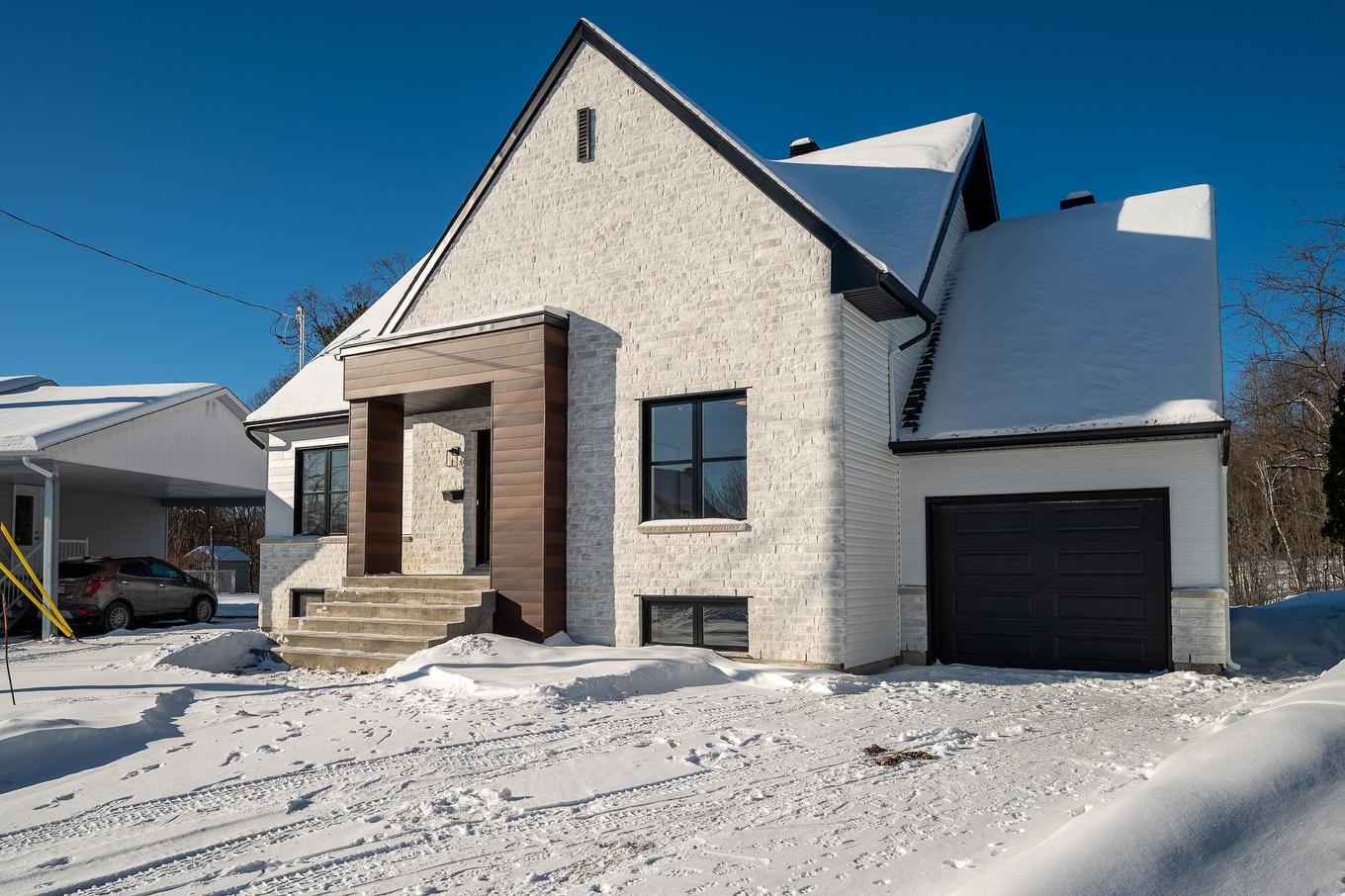 Frontage - 120 Tsse Lionel, Saint-Jérôme, QC - Outdoor