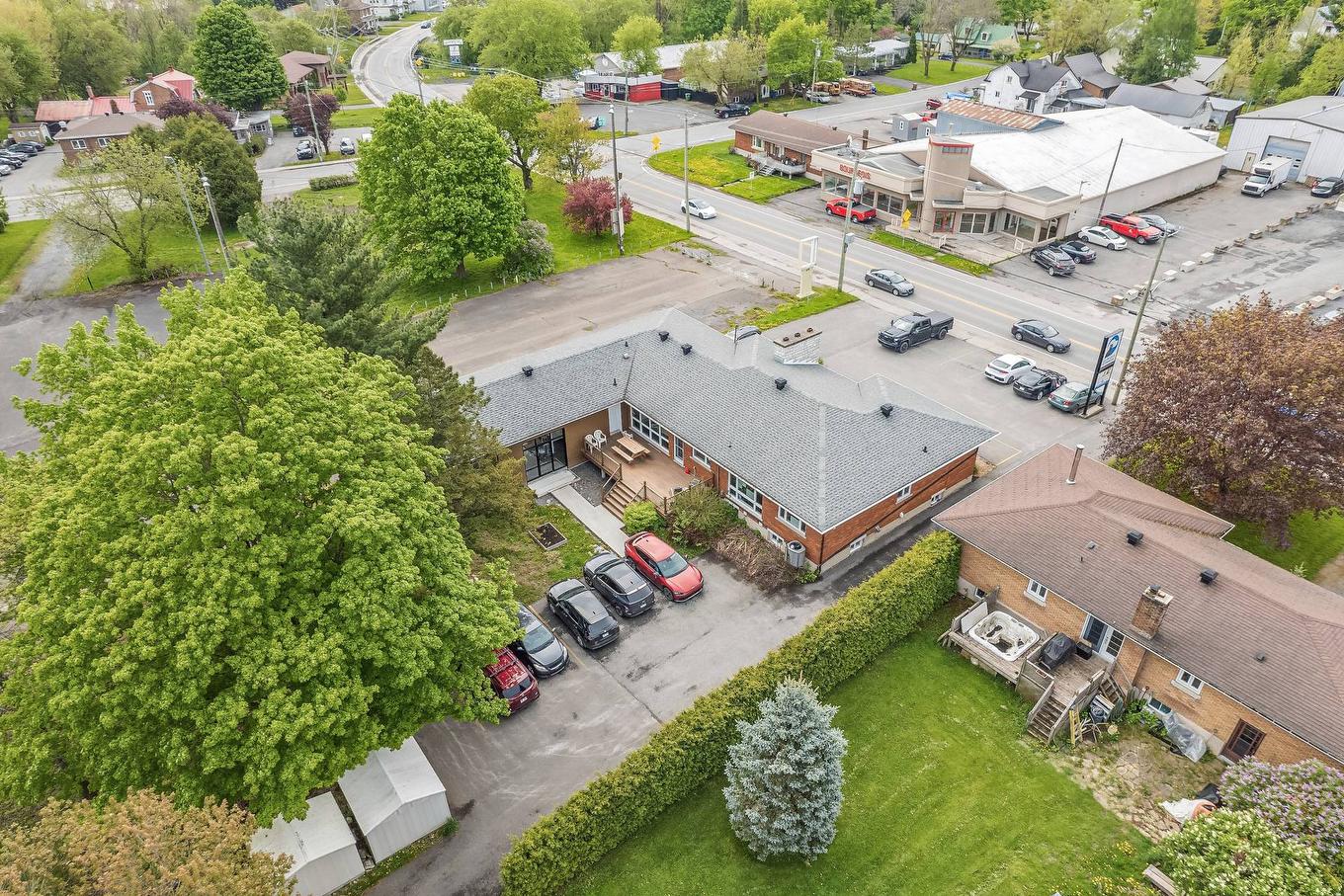 Aerial photo - 480 Rue St-Jacques, Napierville, QC - Outdoor With View