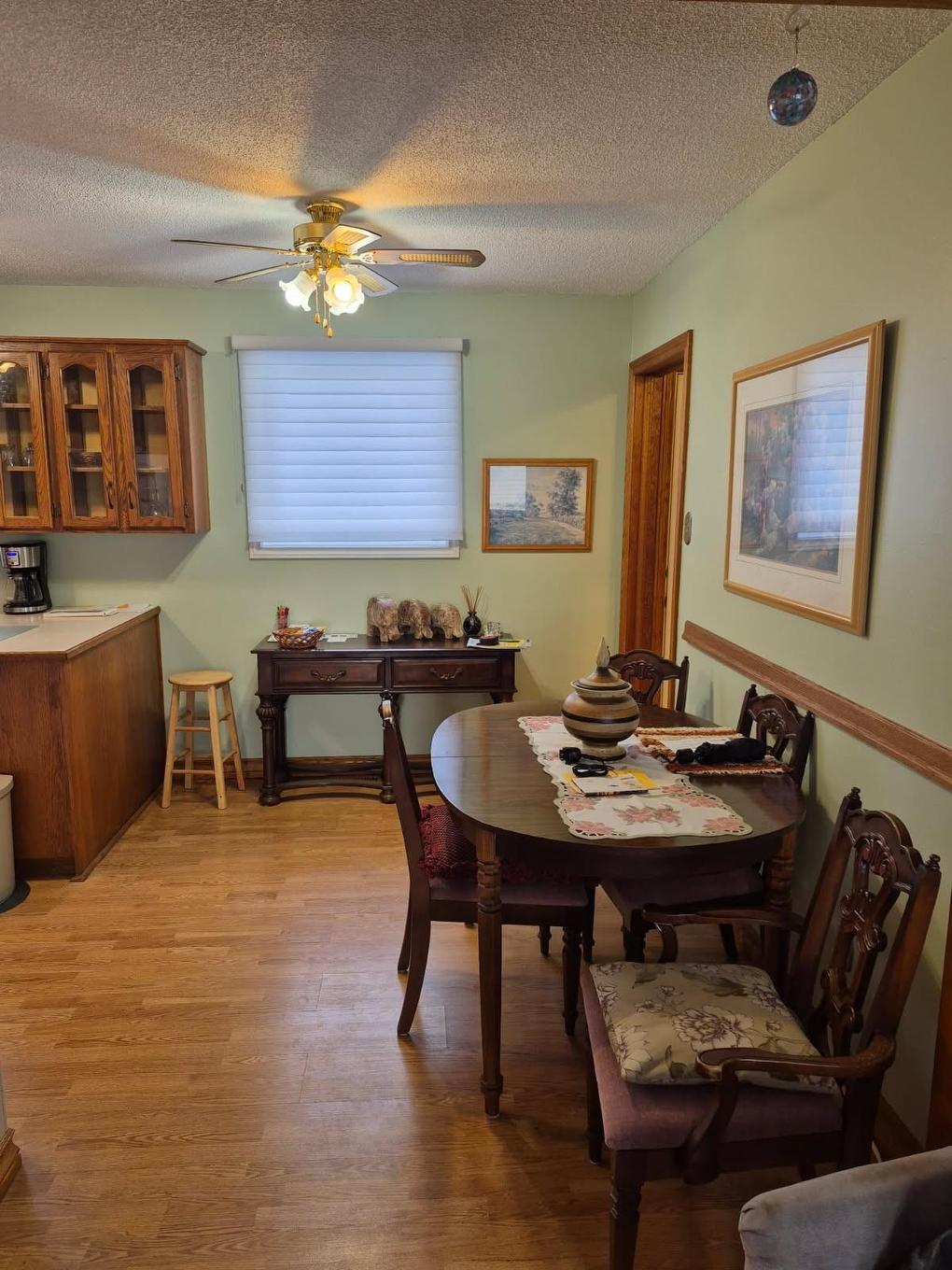 630 Hollylane, Thunder Bay, ON - Indoor Photo Showing Dining Room