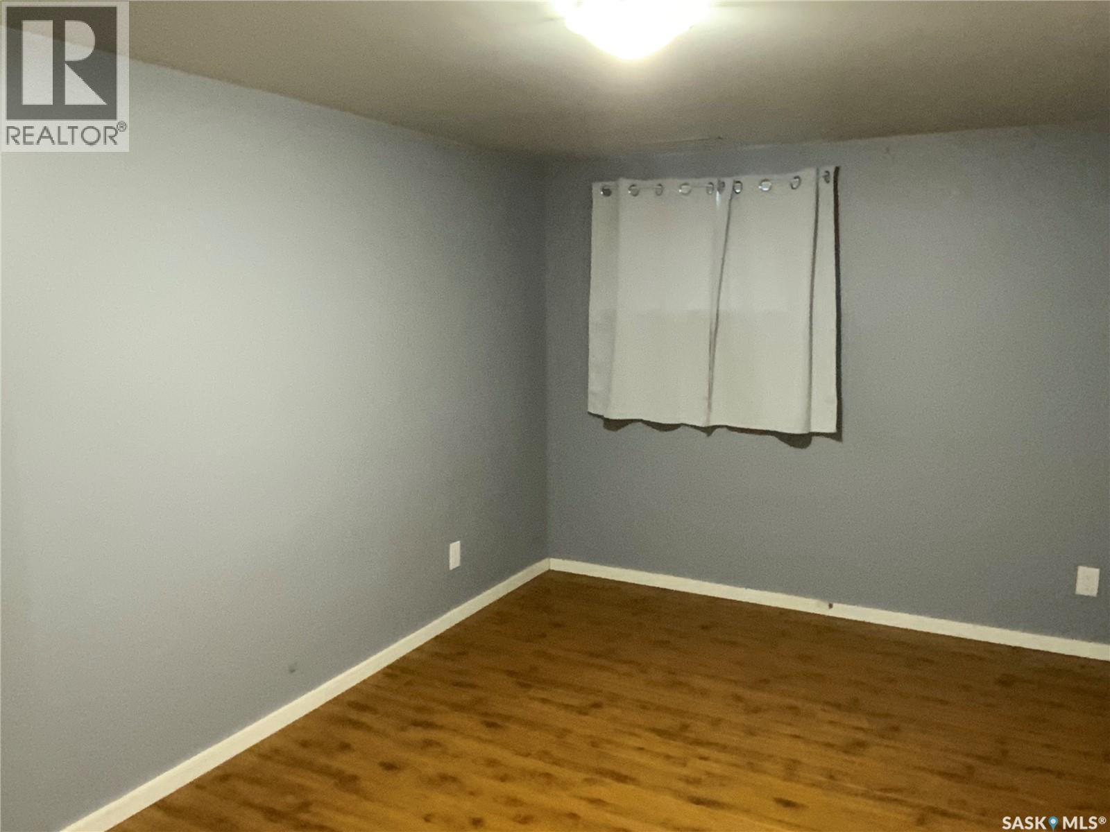 1320 J Avenue N, Saskatoon, SK - Indoor Photo Showing Other Room