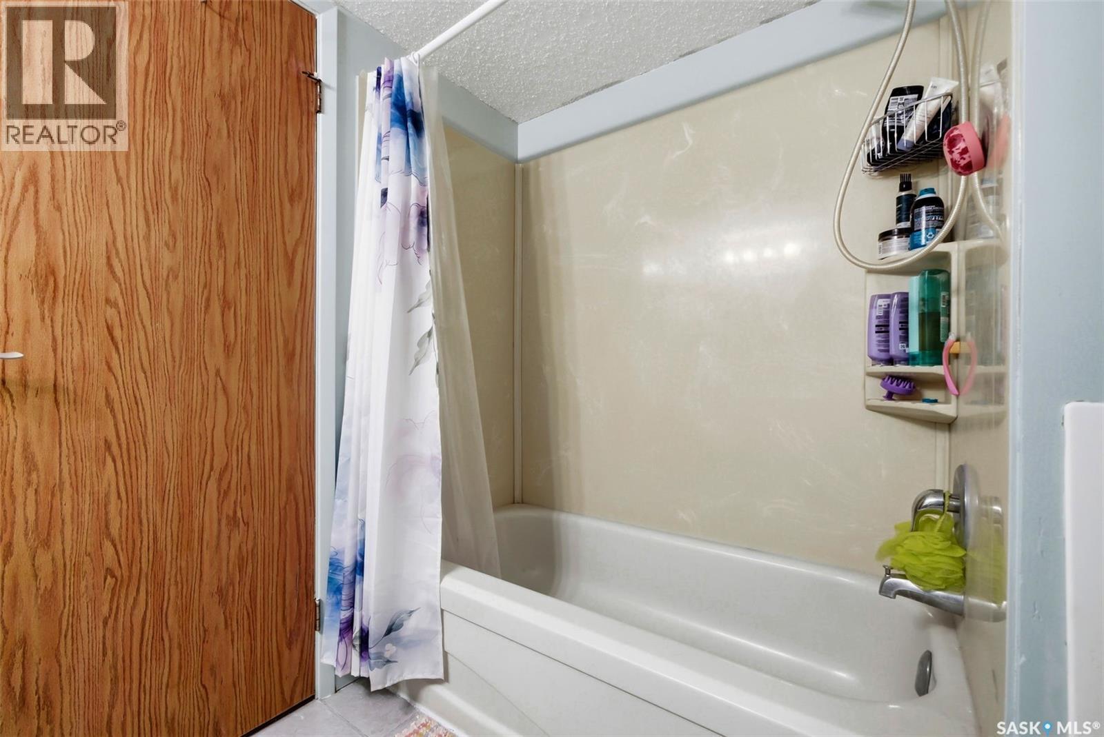 213 2125 Osler Street, Regina, SK