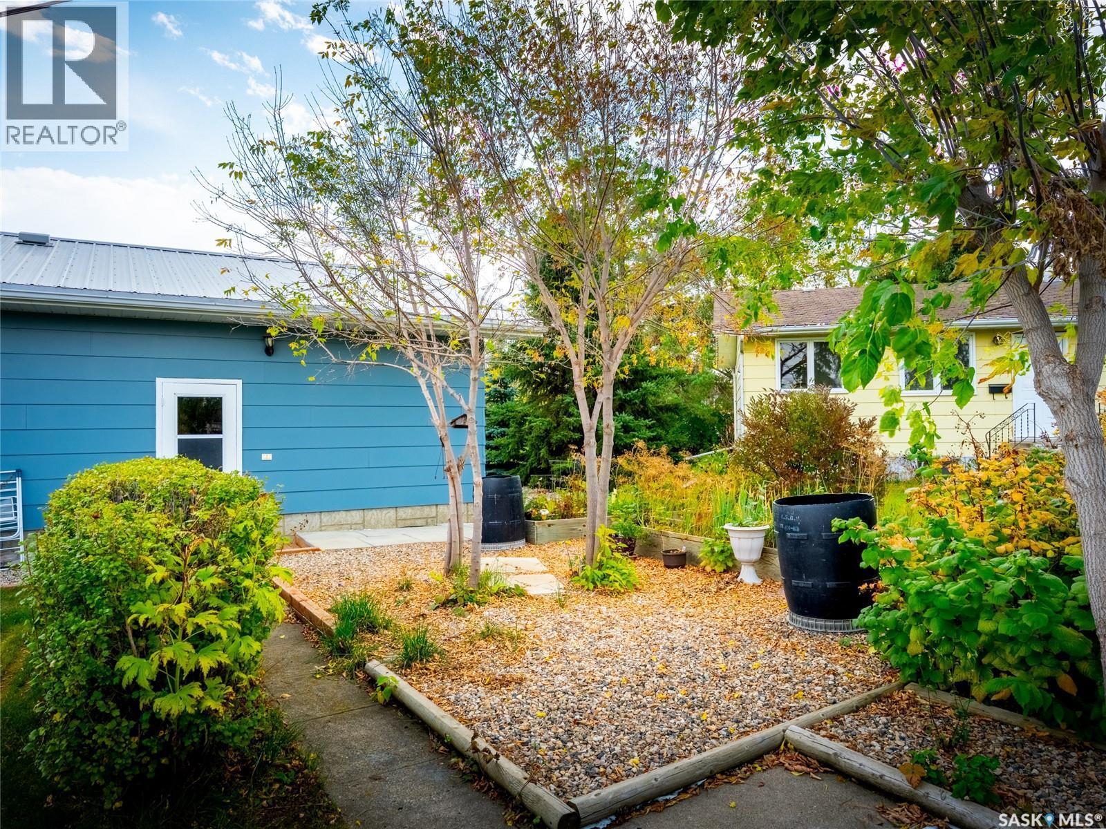 310 Main Street, Abernethy, SK - Outdoor