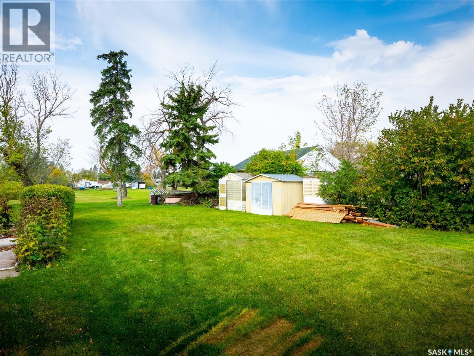 310 Main Street, Abernethy, SK - Outdoor