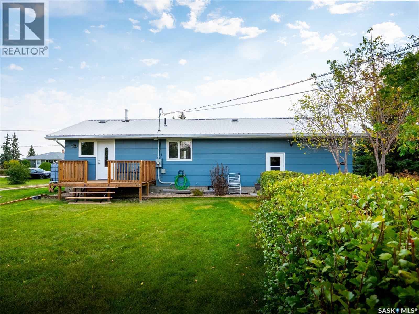 310 Main Street, Abernethy, SK - Outdoor With Deck Patio Veranda