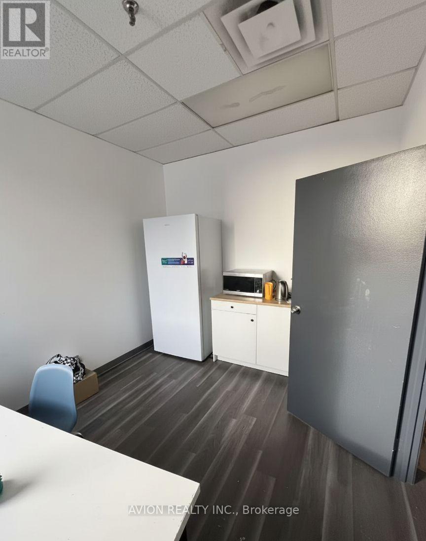 11-12,14 - 120 Finchdene Square, Toronto, ON