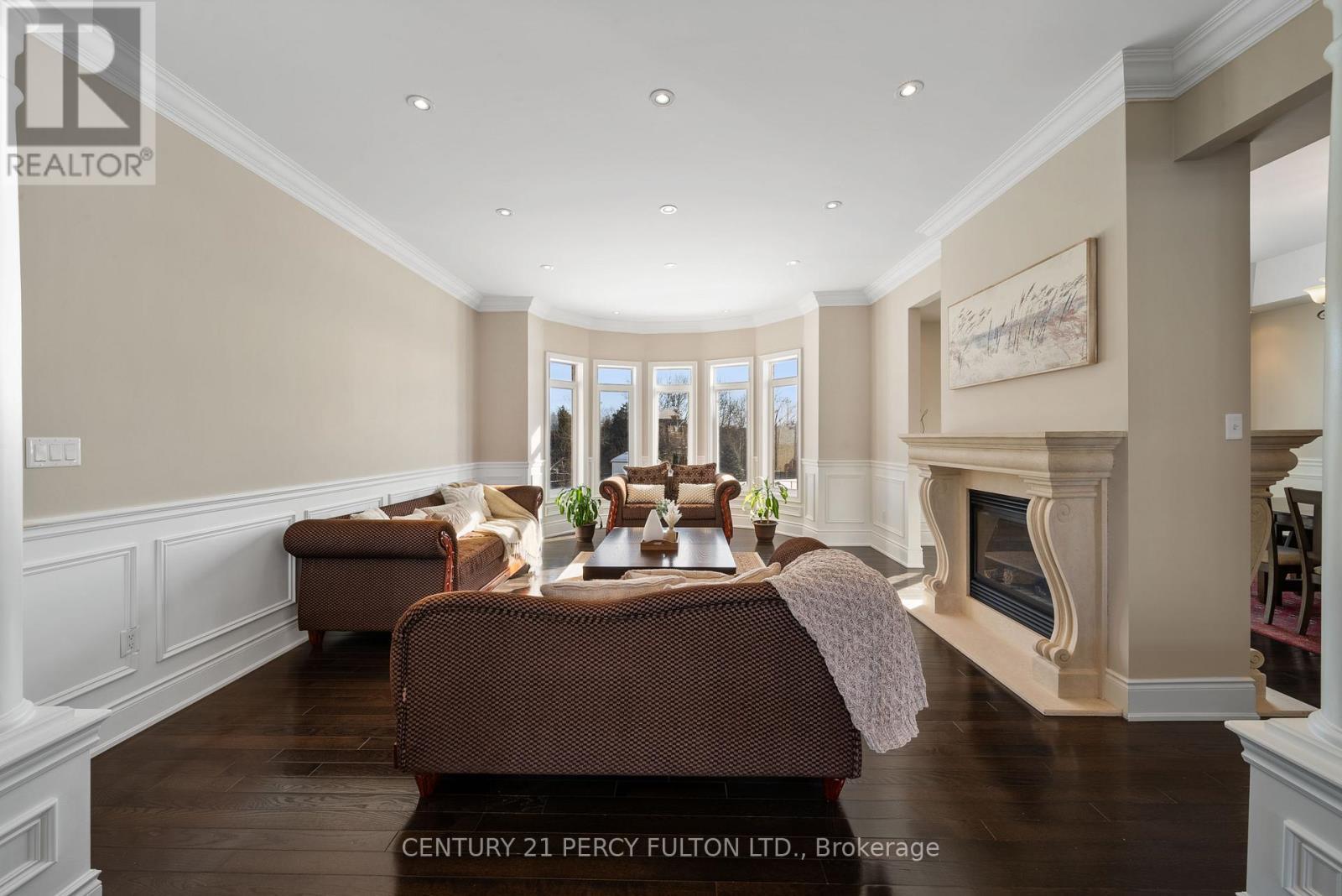 5121 Tom Thomson Court, Pickering, ON - Indoor With Fireplace