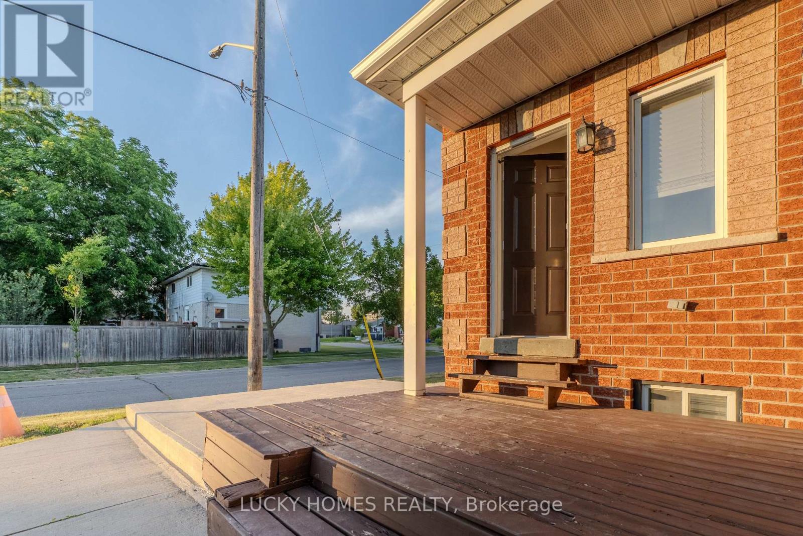 Main Floor - 270 Verdun Road W, Oshawa, ON - Outdoor With Exterior