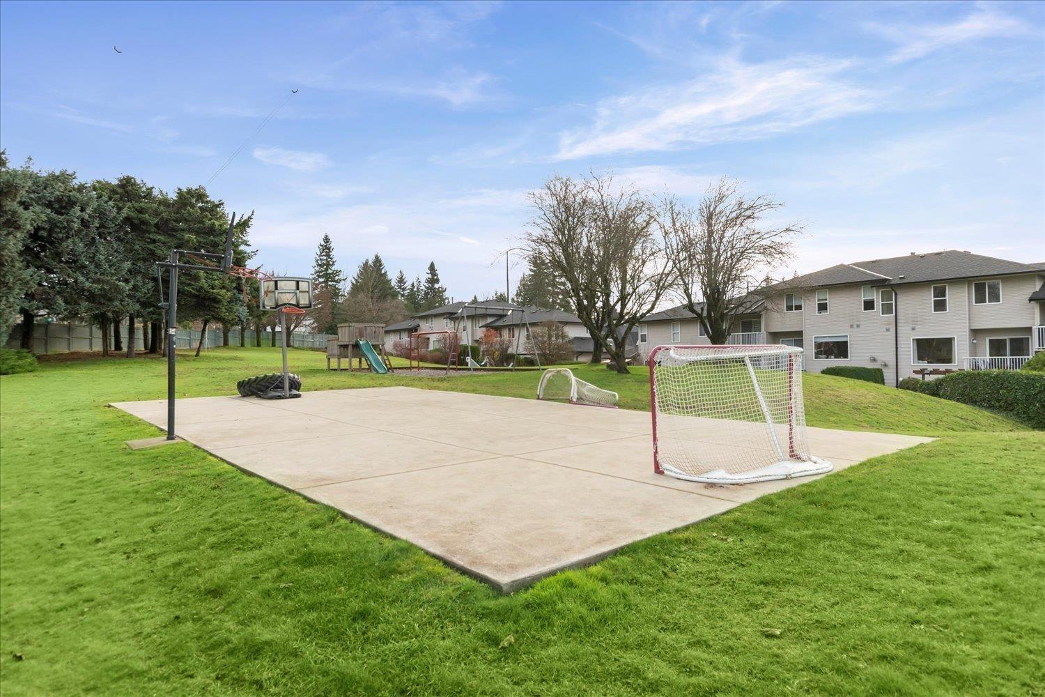 53 34332 Maclure Road, Abbotsford, BC - Outdoor
