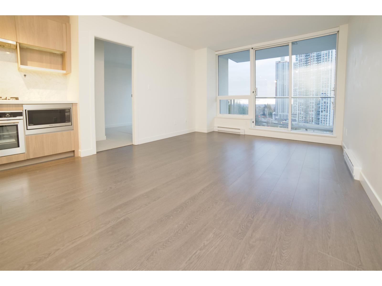 1703 13696 100 Avenue, Surrey, BC - Indoor Photo Showing Other Room