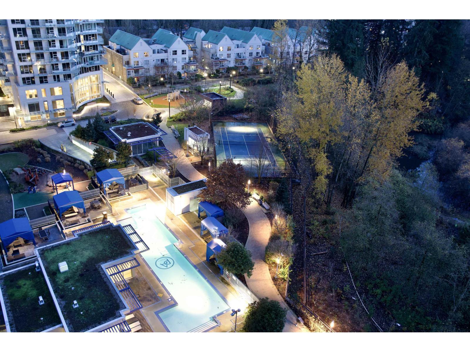 1703 13696 100 Avenue, Surrey, BC - Outdoor With View