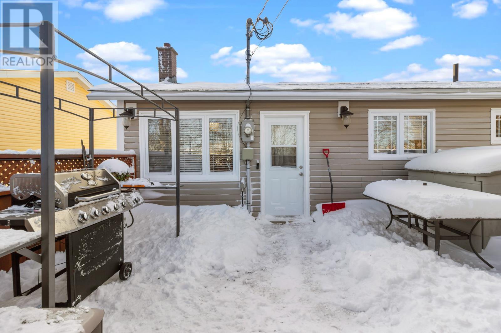 58 Fourth Street, Mount Pearl, NL - Outdoor