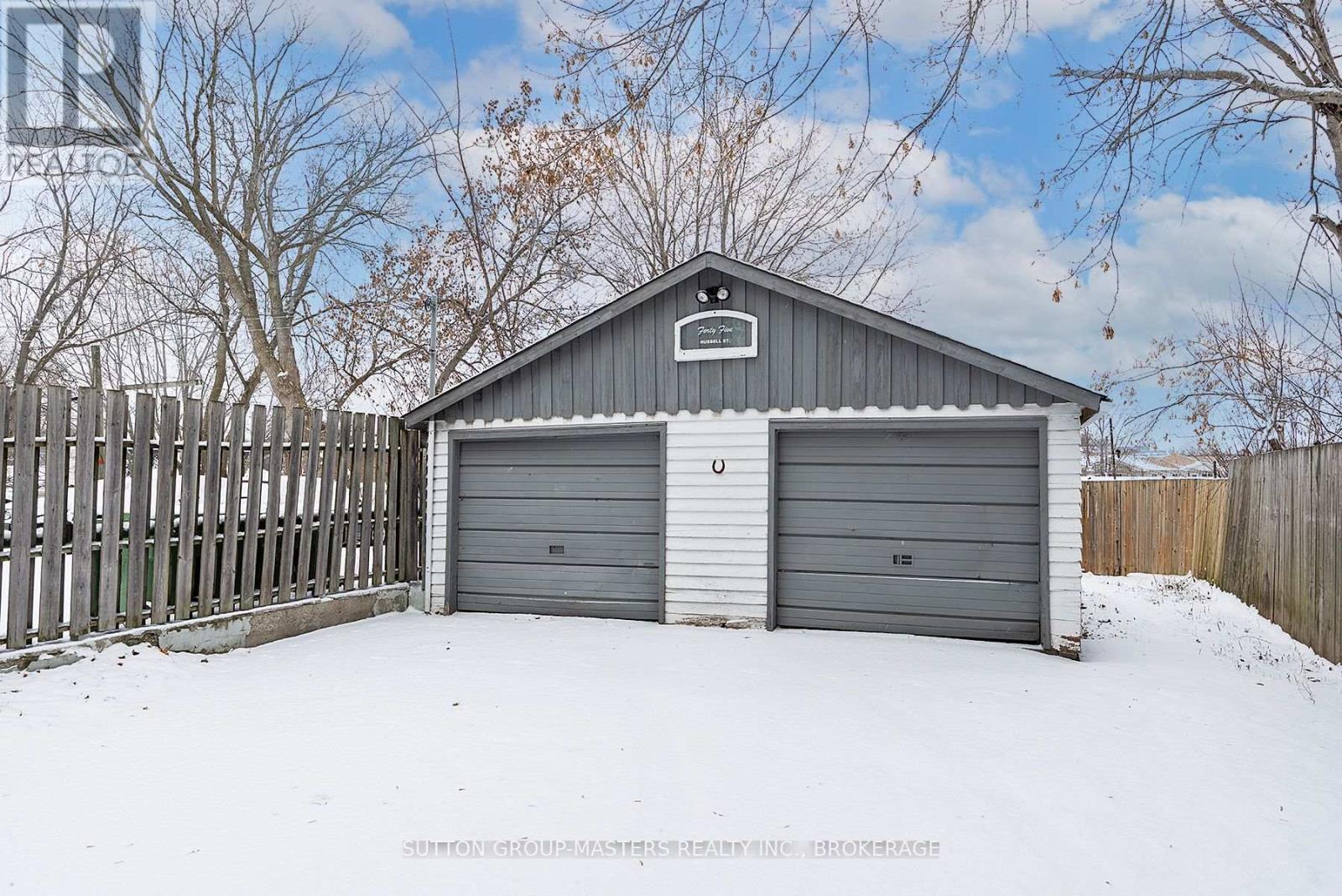 45 Russell Street, Kingston (East Of Sir John A. Blvd), ON - Outdoor