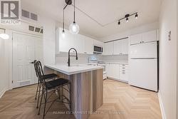 206 - 2030 CLEAVER AVENUE Burlington, ON L7M 4C3