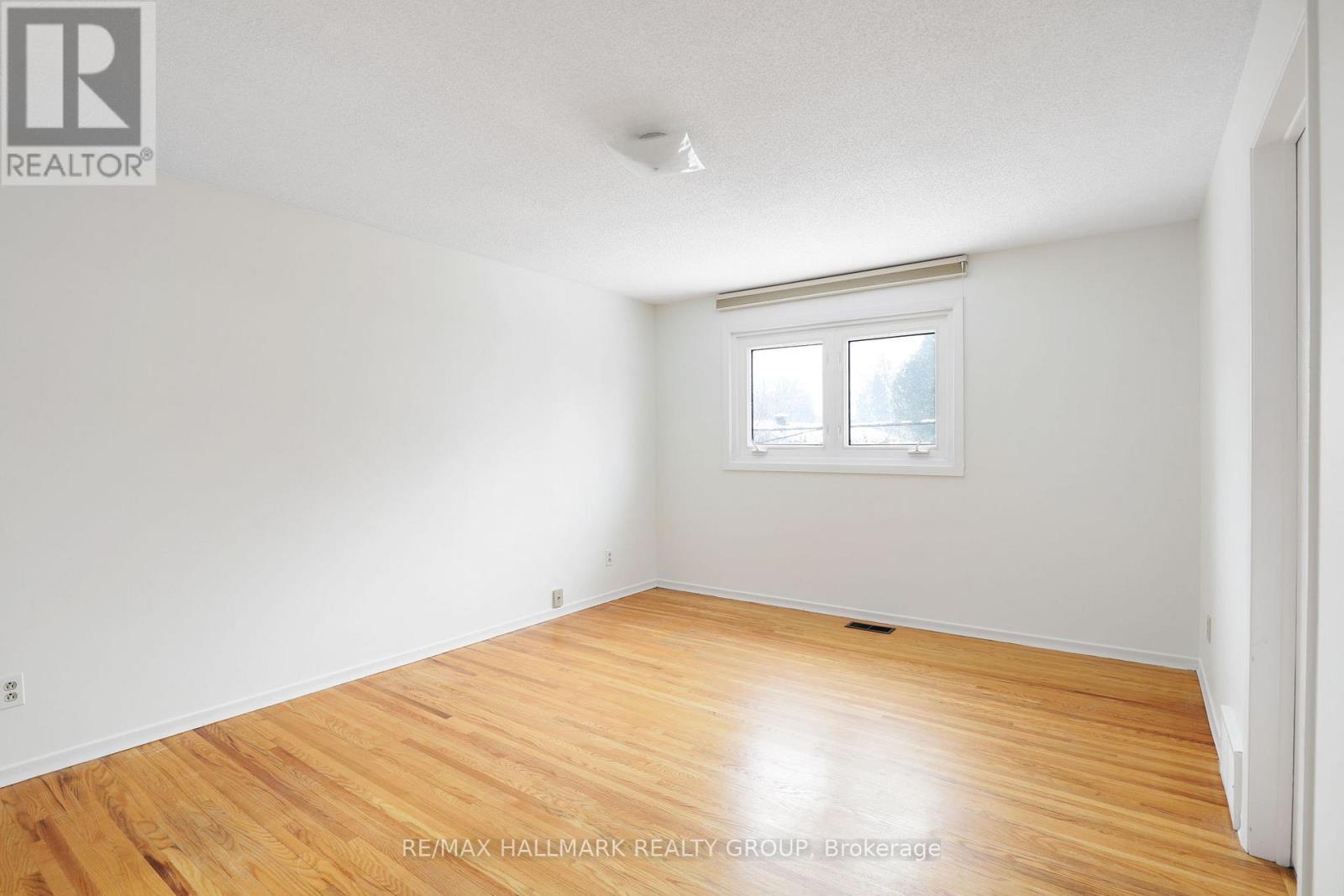 1948 Sharel Drive, Ottawa, ON - Indoor Photo Showing Other Room