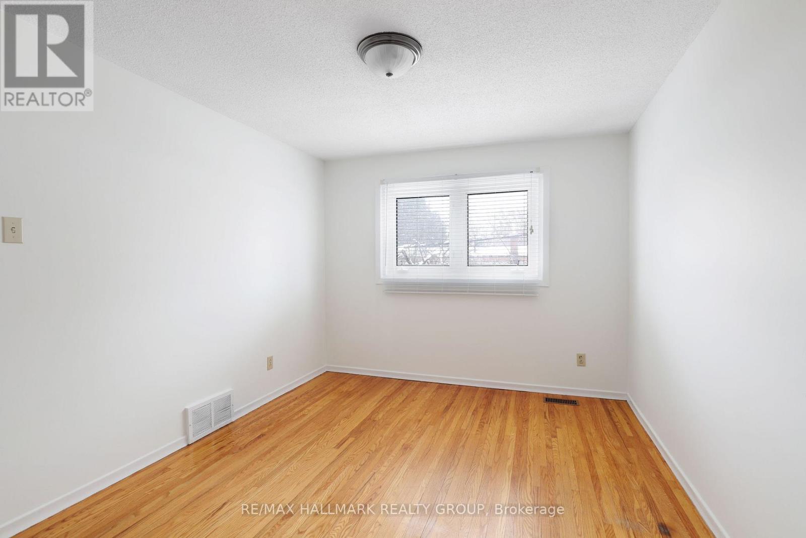 1948 Sharel Drive, Ottawa, ON - Indoor Photo Showing Other Room