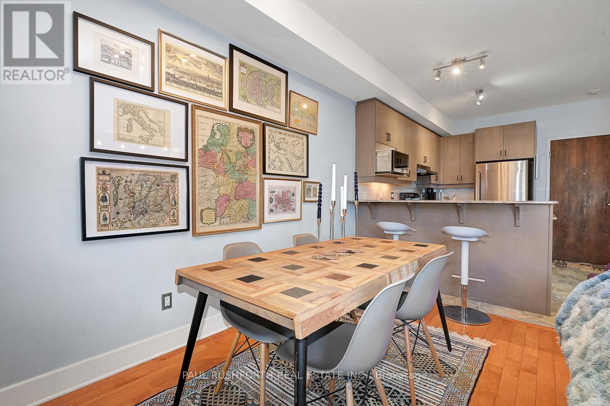 Dining Room - B303 - 124 Guigues Avenue, Ottawa, ON - Indoor