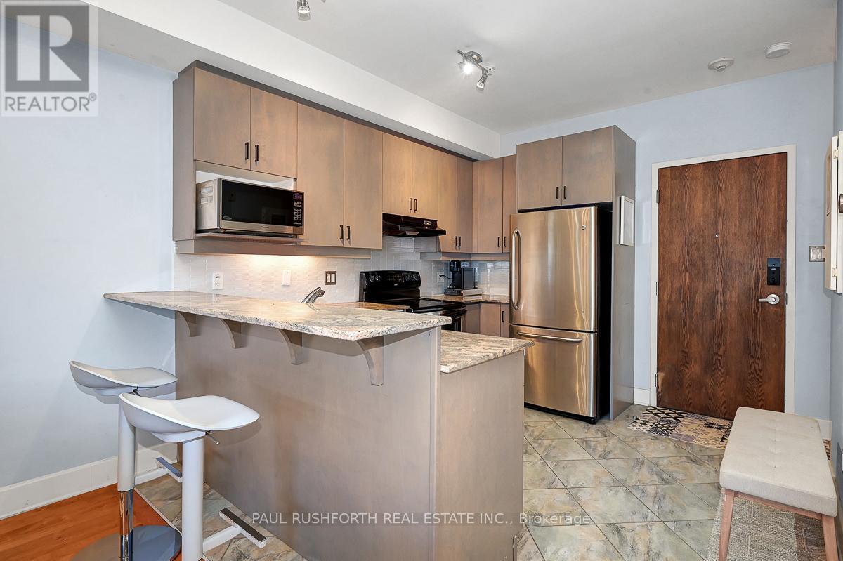 Kitchen - B303 - 124 Guigues Avenue, Ottawa, ON - Indoor Photo Showing Kitchen
