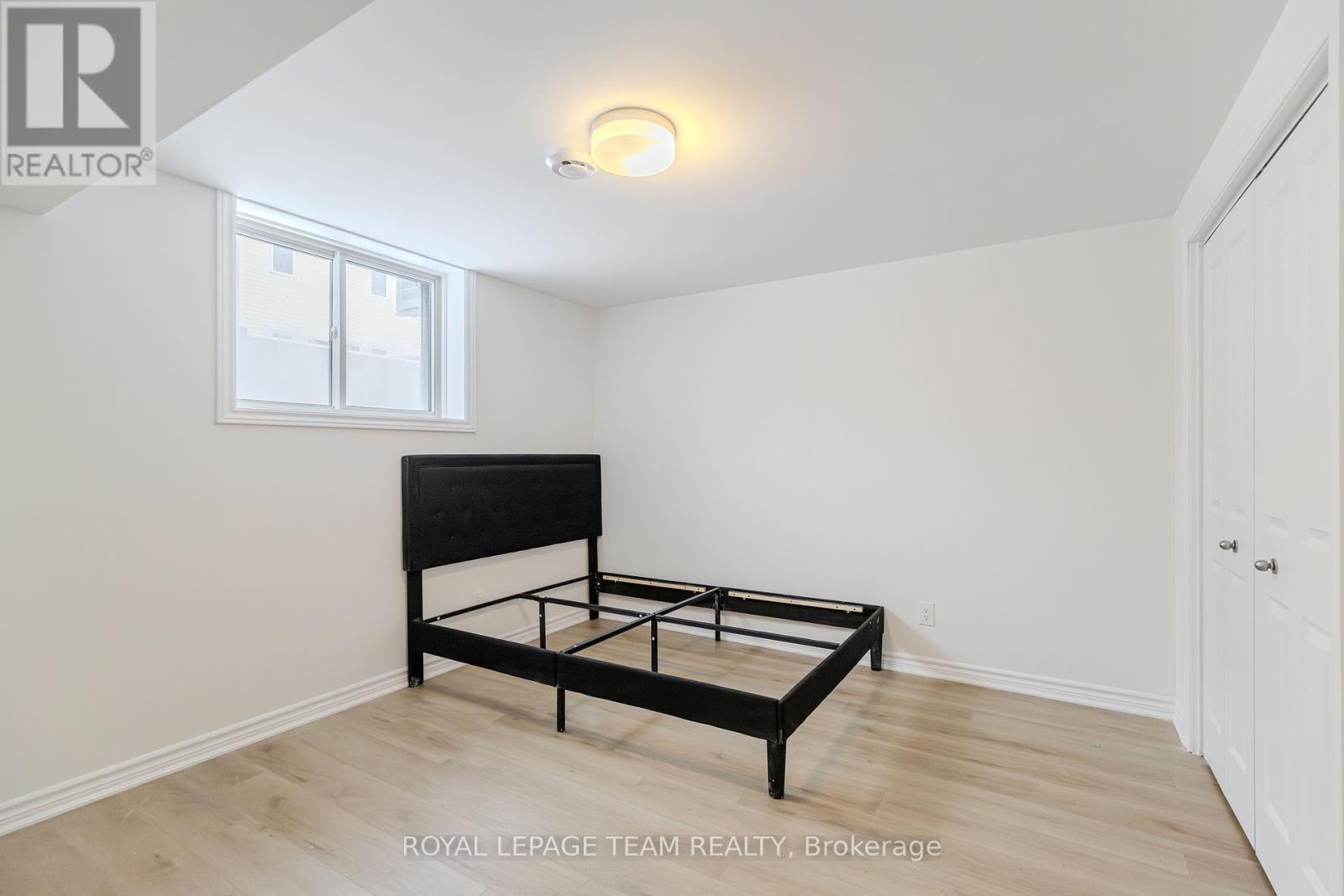 B - 142 Lumen Place, Ottawa, ON