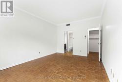 Primary Bedroom w En-suite bathroom -