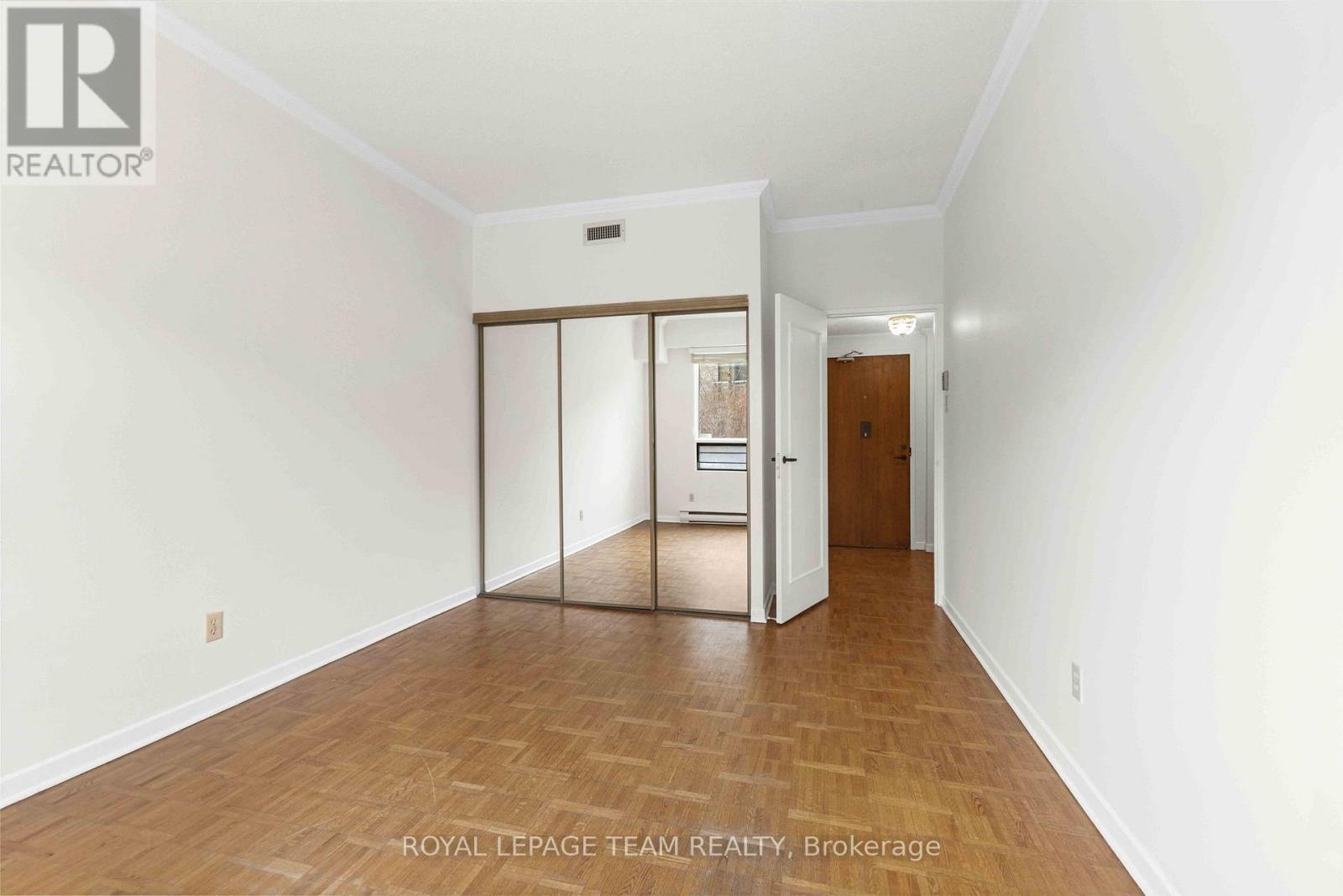 Second Bedroom - 101 - 20 The Driveway Drive, Ottawa, ON - Indoor Photo Showing Other Room