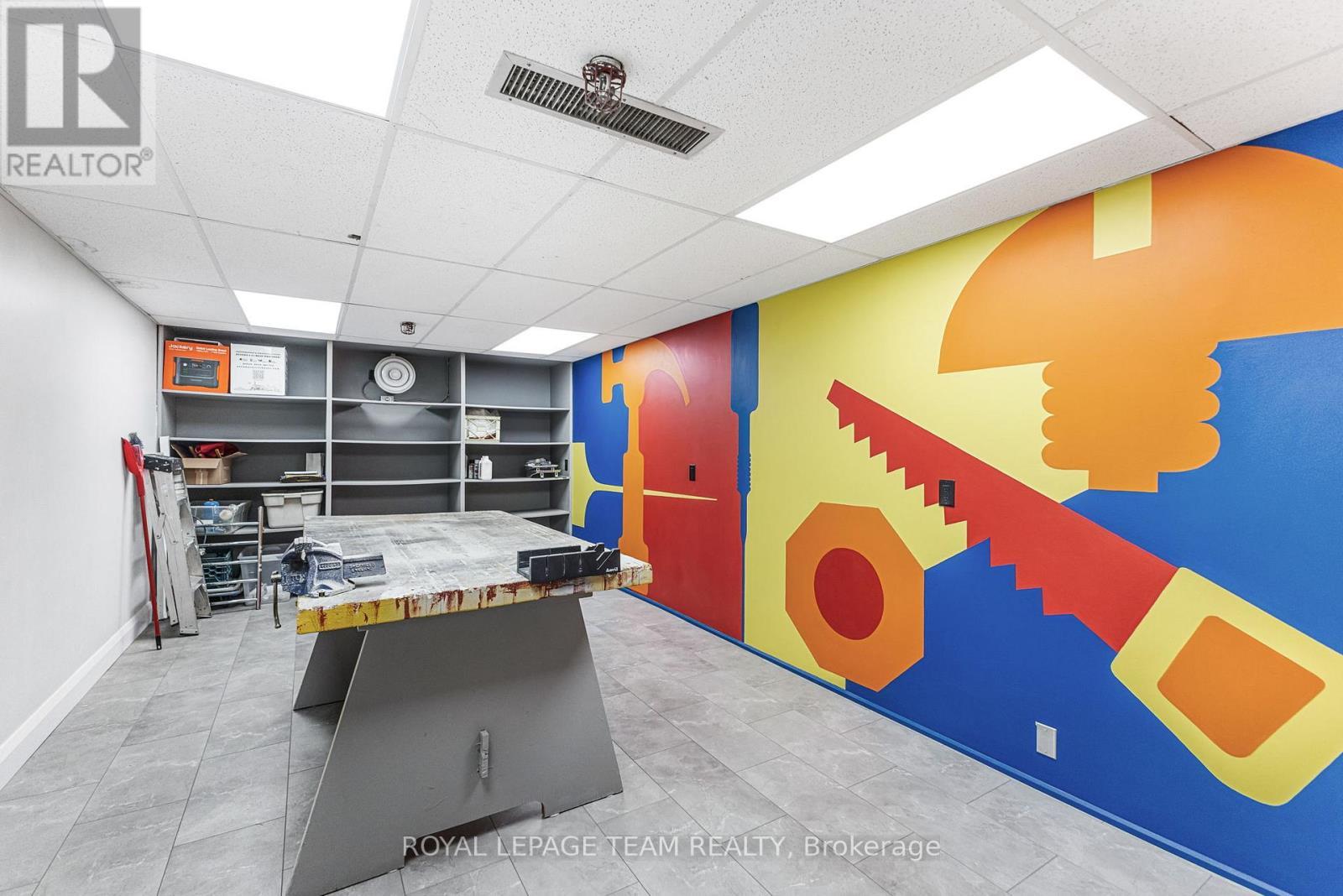 Workshop - 101 - 20 The Driveway Drive, Ottawa, ON - Indoor