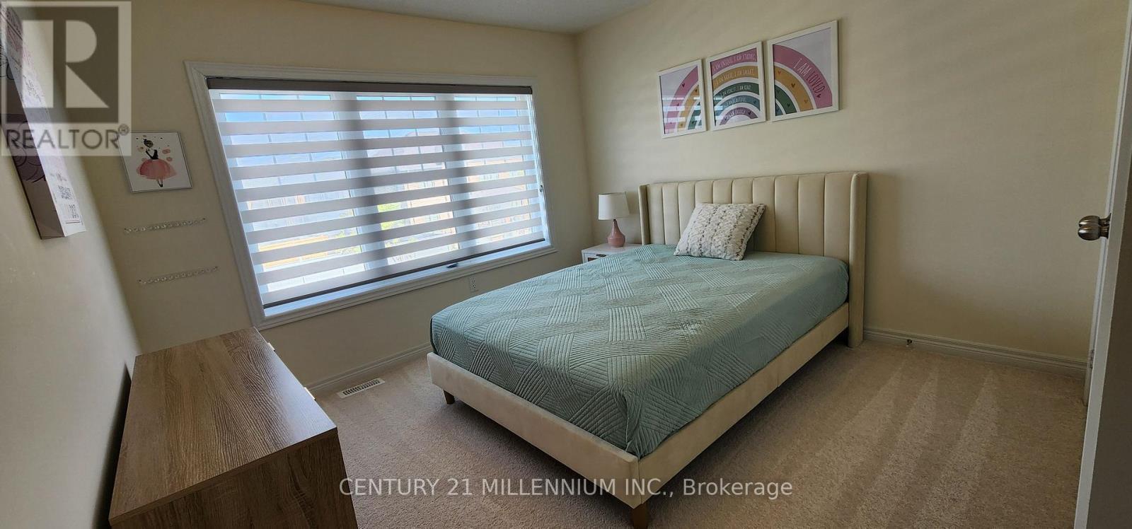 112 Limestone Lane, Shelburne, ON - Indoor Photo Showing Bedroom