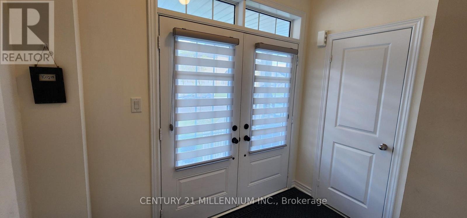 112 Limestone Lane, Shelburne, ON - Indoor Photo Showing Other Room