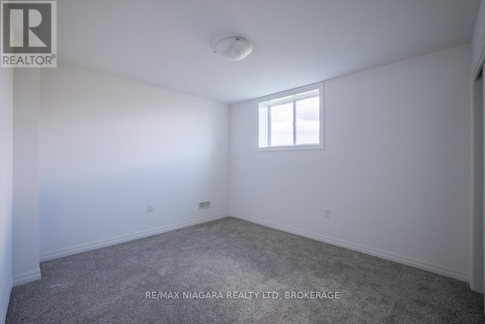 Lower - 158 Hillcrest Road, Port Colborne (Main Street), ON - Indoor Photo Showing Other Room