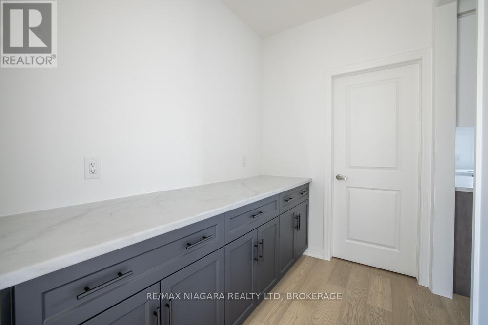 Main - 158 Hillcrest Road, Port Colborne (Main Street), ON - Indoor Photo Showing Other Room