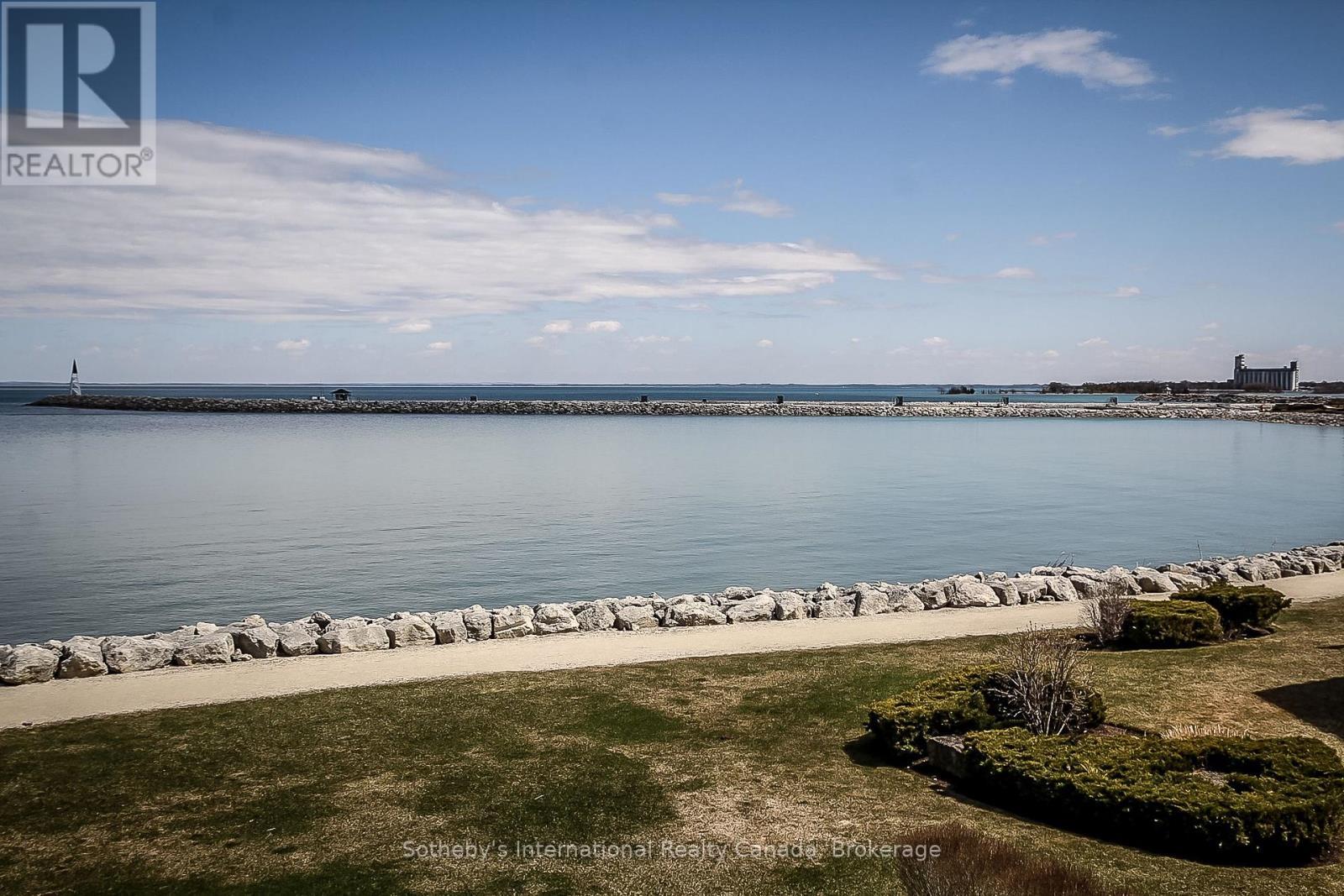 550 Mariners Way, Collingwood, ON - Outdoor With Body Of Water With View