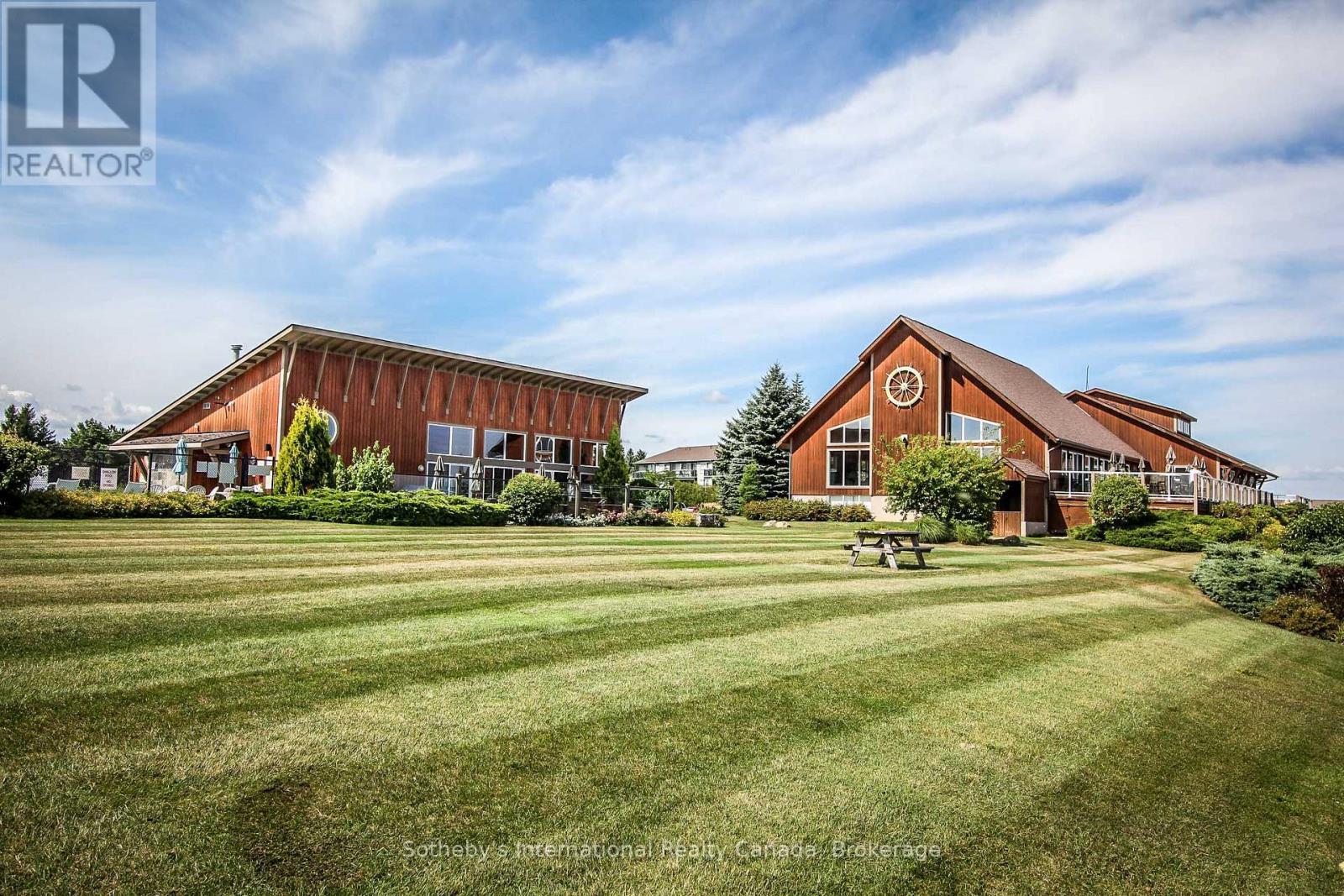 550 Mariners Way, Collingwood, ON - Outdoor With Deck Patio Veranda