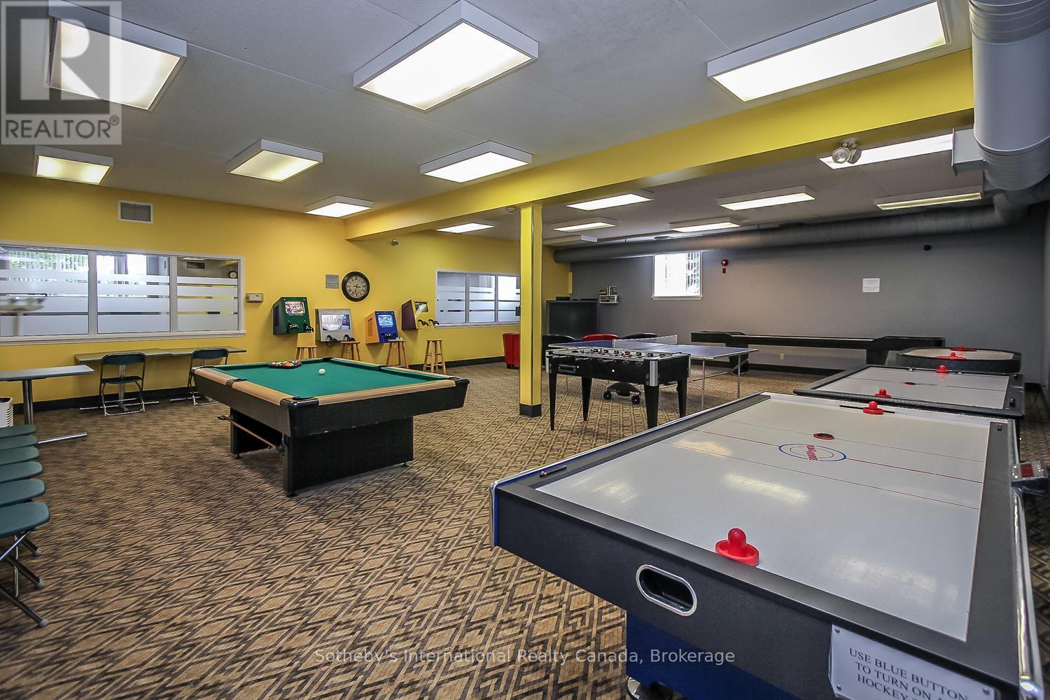 550 Mariners Way, Collingwood, ON - Indoor