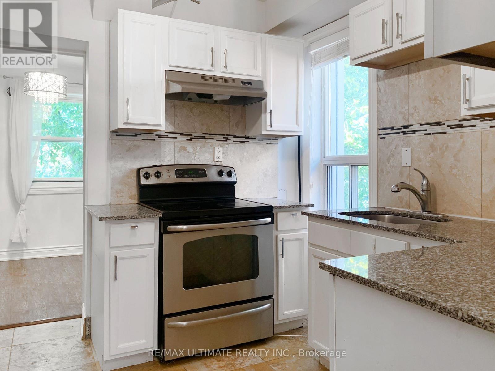 154A Christie Street, Toronto, ON