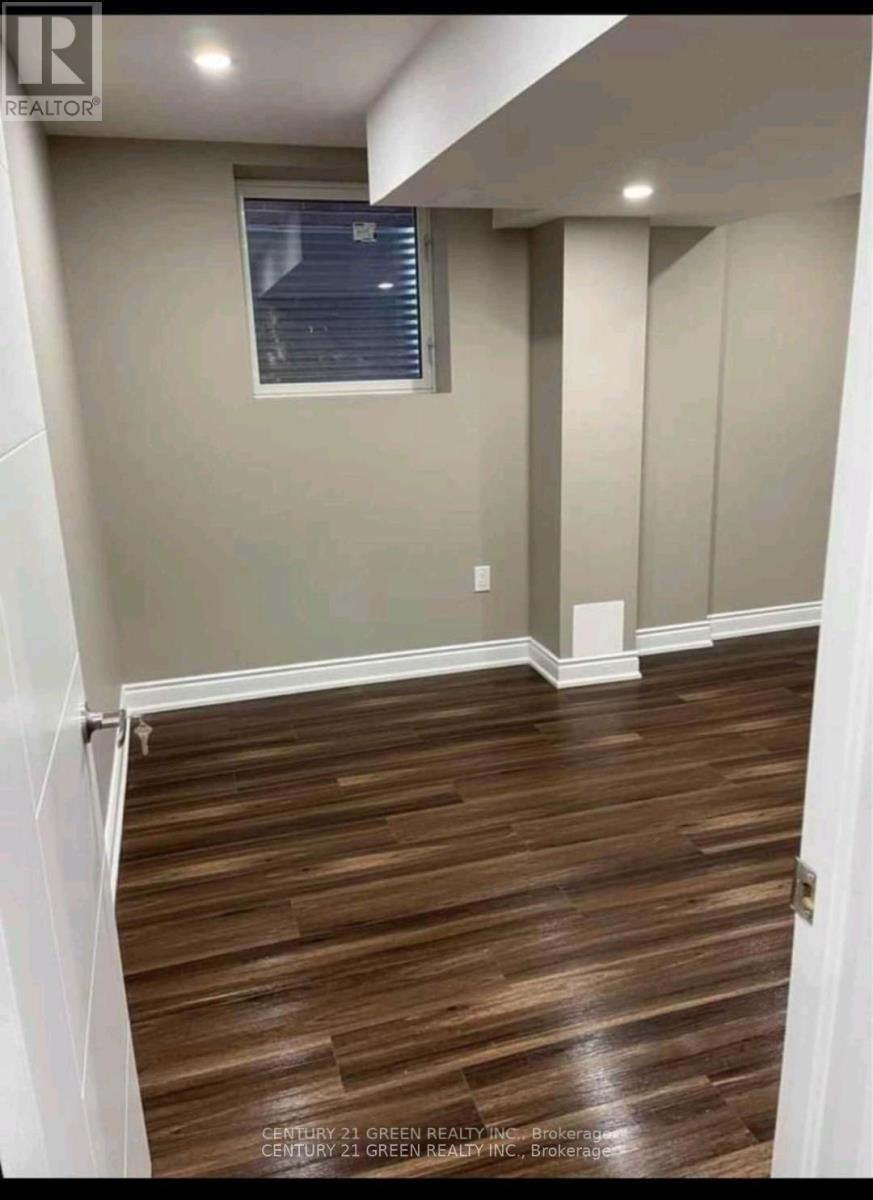 Basement - 1510 Devine Point, Milton, ON - Indoor Photo Showing Other Room