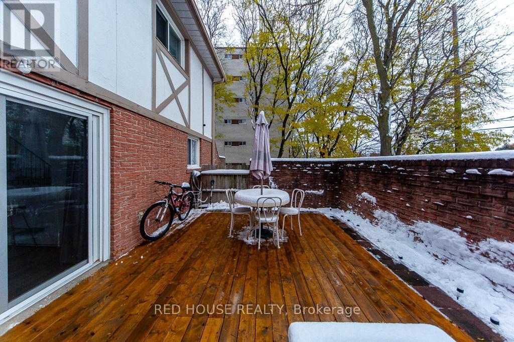 2 - 87 Irwin Road, Toronto, ON - Outdoor With Deck Patio Veranda