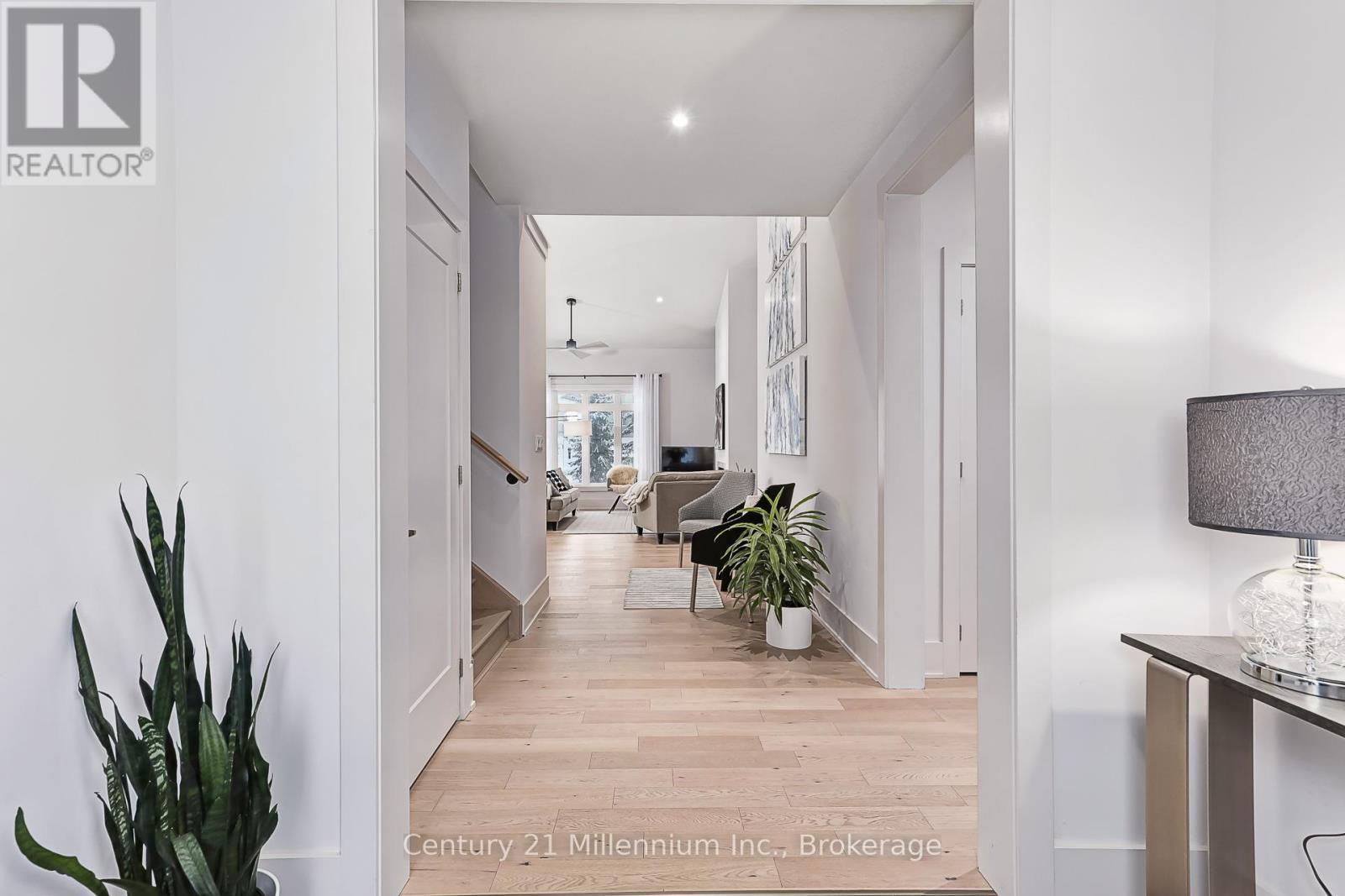 126 Tekiah Road, Blue Mountains, ON - Indoor Photo Showing Other Room