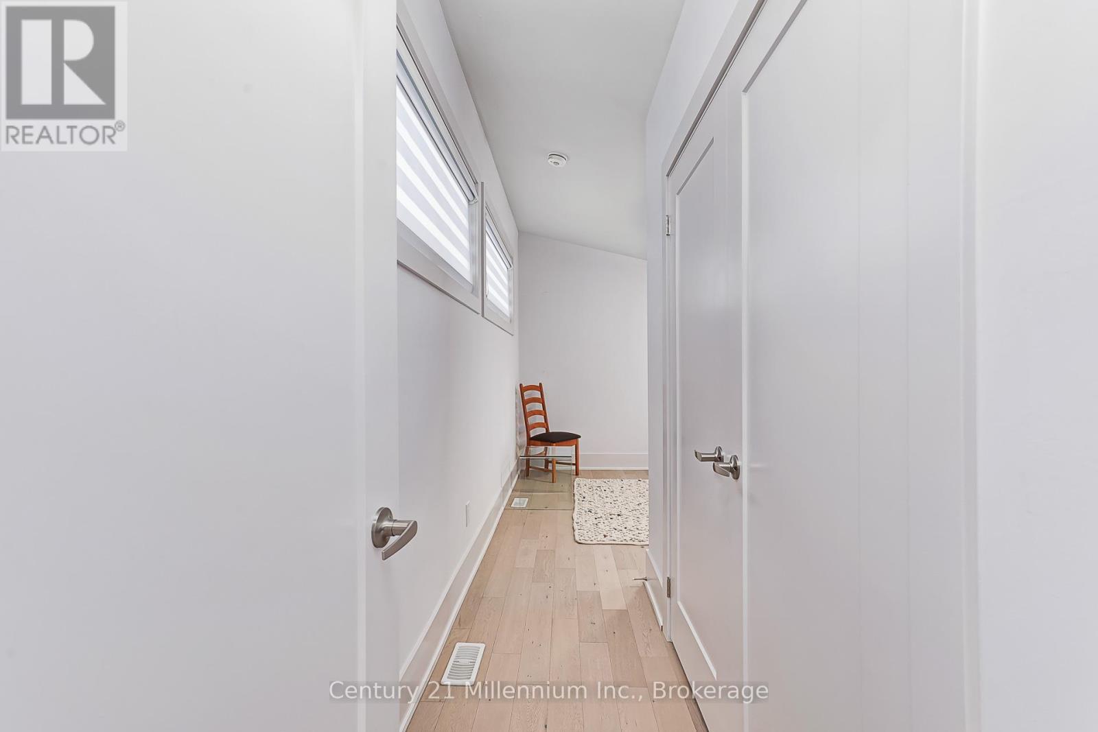 126 Tekiah Road, Blue Mountains, ON - Indoor Photo Showing Other Room