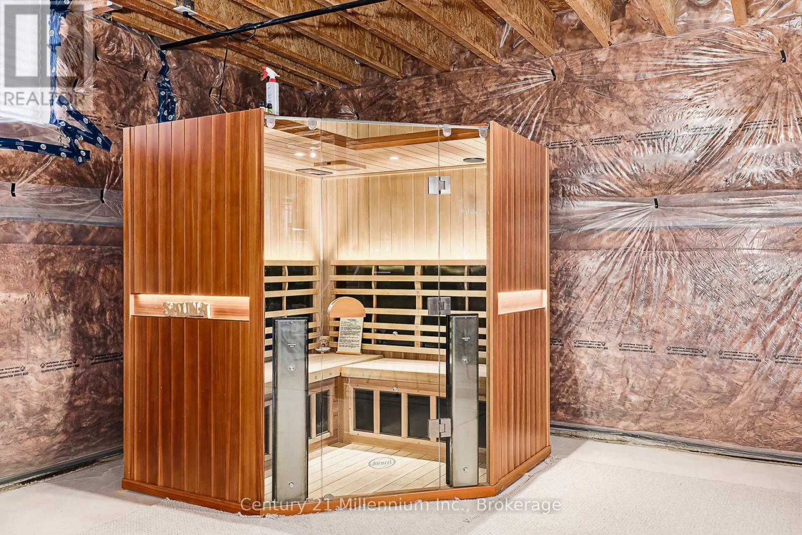 126 Tekiah Road, Blue Mountains, ON - Indoor Photo Showing Other Room