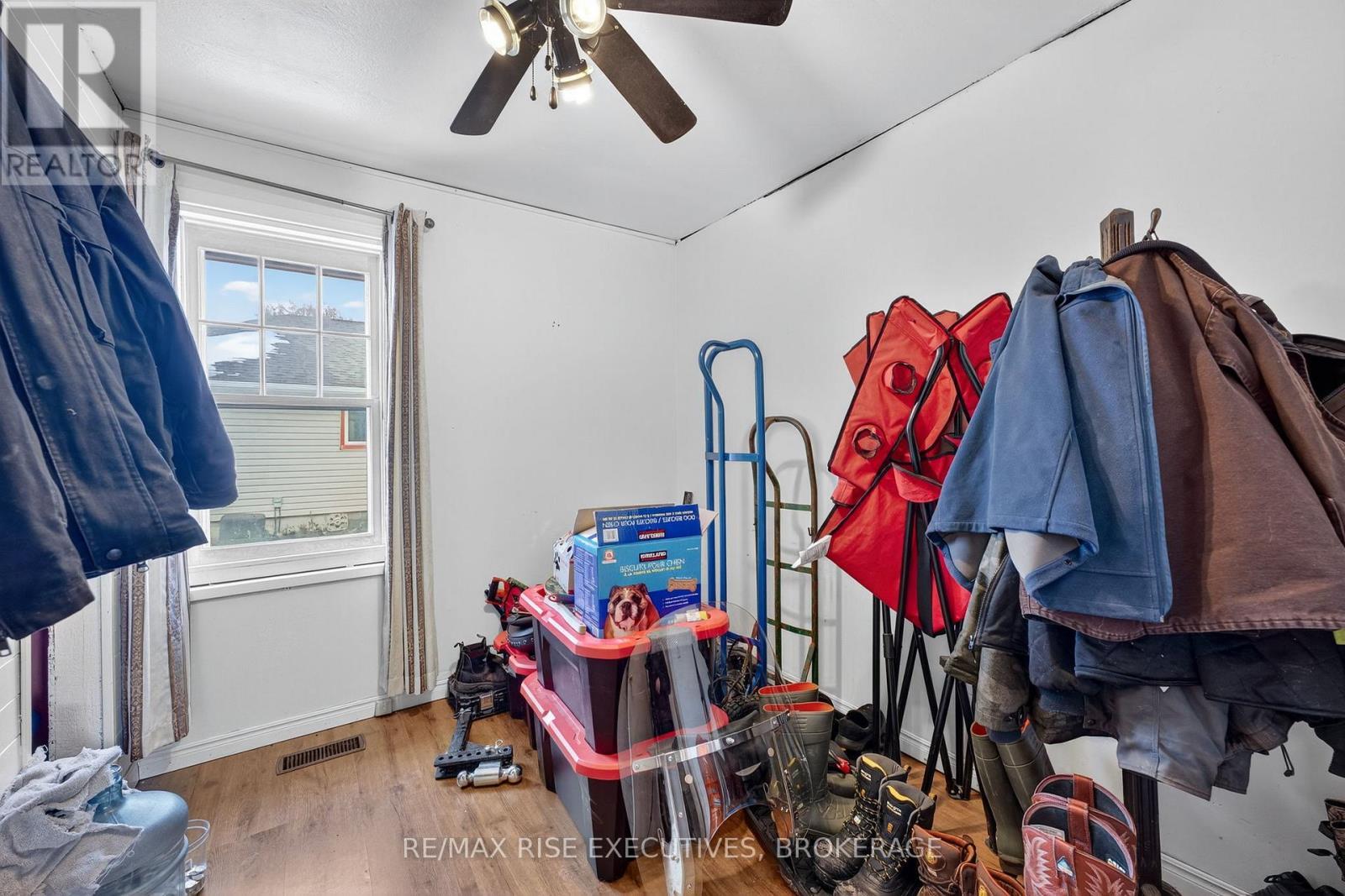 6862 Highway 38, Frontenac (Frontenac South), ON - Indoor With Storage