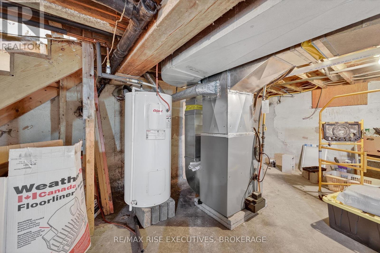 6862 Highway 38, Frontenac (Frontenac South), ON - Indoor Photo Showing Basement