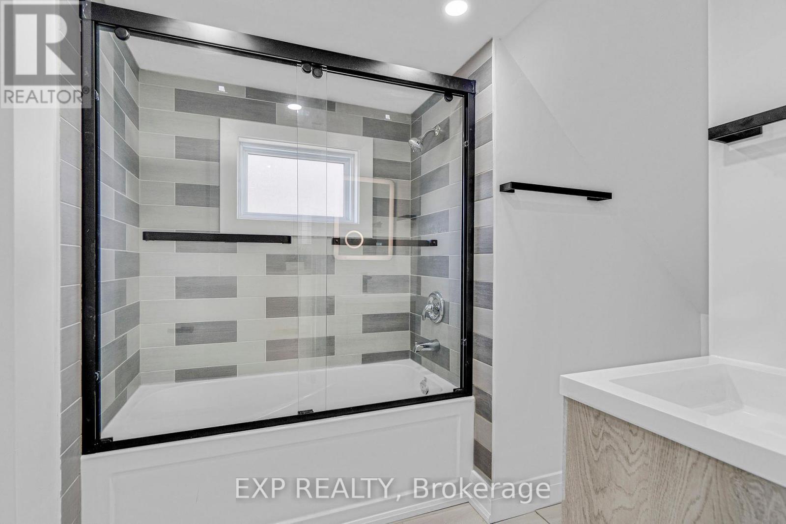 217 Fairfield Avenue, Hamilton, ON -