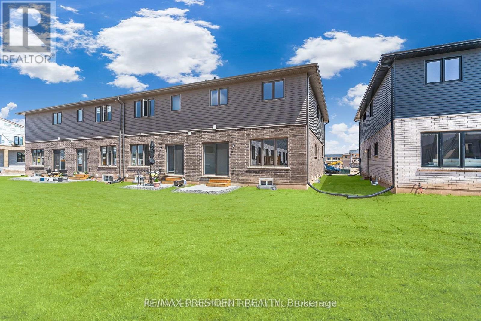 178 Klager Avenue, Pelham, ON - Outdoor With Deck Patio Veranda