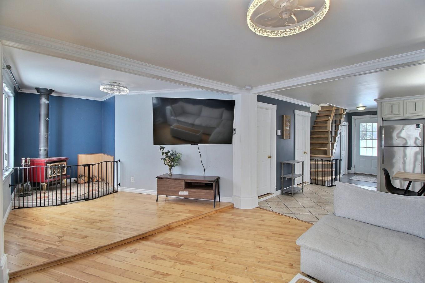 Vue d'ensemble - 6 Av. Du Chemin-De-Fer, Trécesson, QC - Indoor